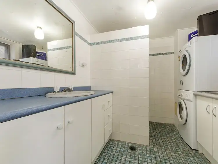 Sixth view of Homely unit listing, 3/18 Tarcoola Crescent, Chevron Island QLD 4217