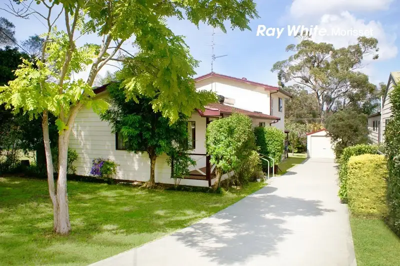 Main view of Homely house listing, 10 Churchill Crescent, Windermere Park NSW 2264