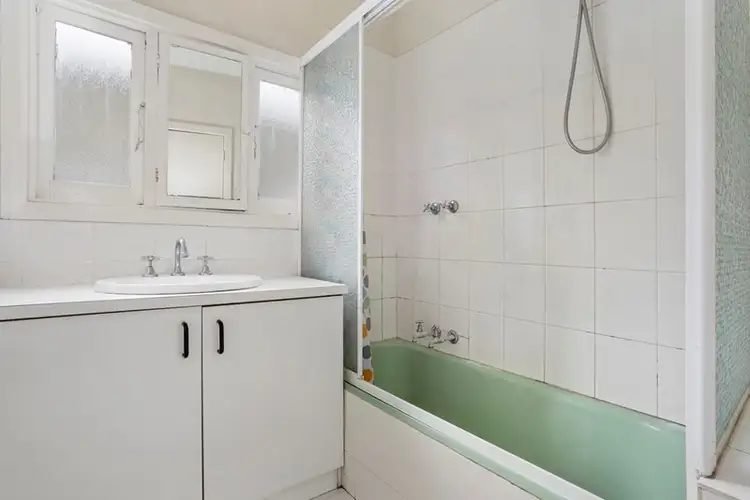Fifth view of Homely unit listing, 1/381 High Street, Lalor VIC 3075