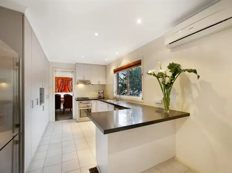 Second view of Homely unit listing, 2/7 Belle Crescent, Mordialloc VIC 3195