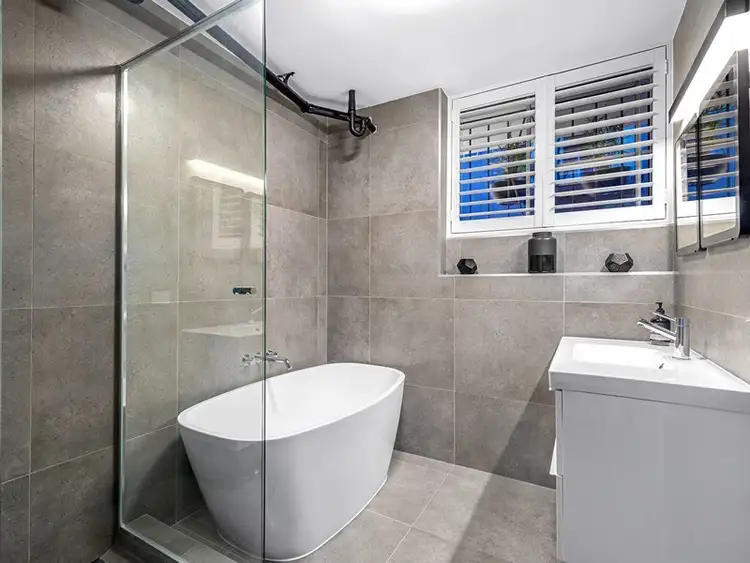 Seventh view of Homely unit listing, 2/12 Hanworth Street, East Brisbane QLD 4169