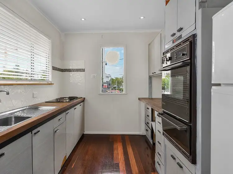 Fifth view of Homely house listing, 18 Toohey Street, Kangaroo Point QLD 4169