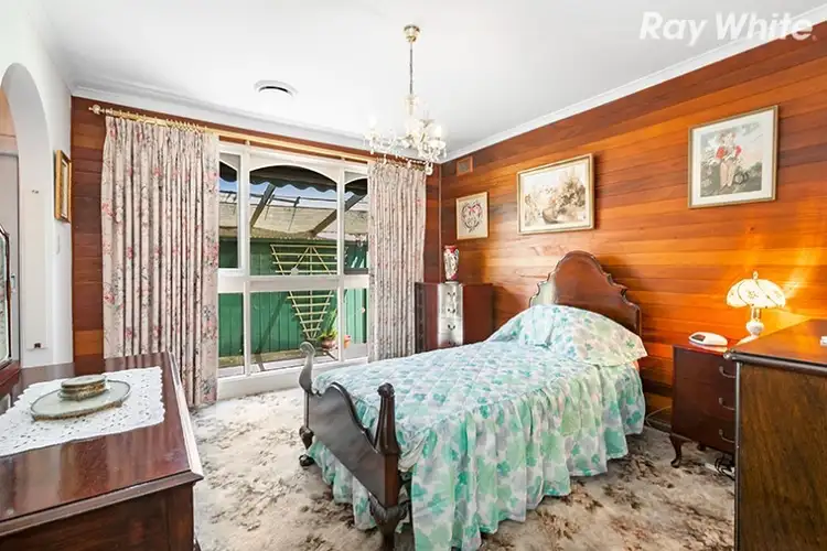 Seventh view of Homely house listing, 8 Milton Parade, Bundoora VIC 3083