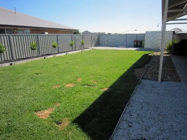 Sixth view of Homely house listing, 3 Wren Court, Echuca VIC 3564