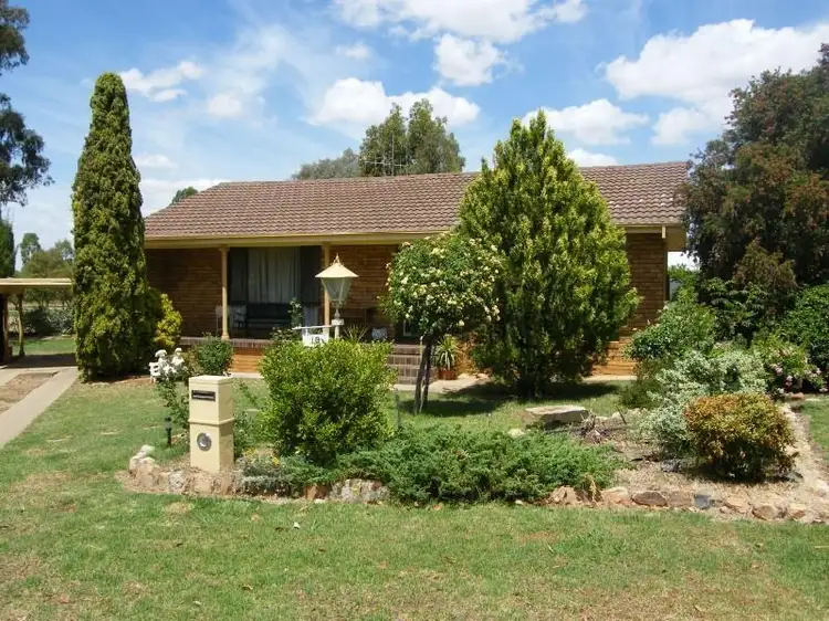 19 Chelsea Cresent, Forbes NSW 2871