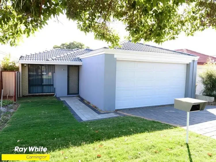 71 Cross Street, Queens Park WA 6107