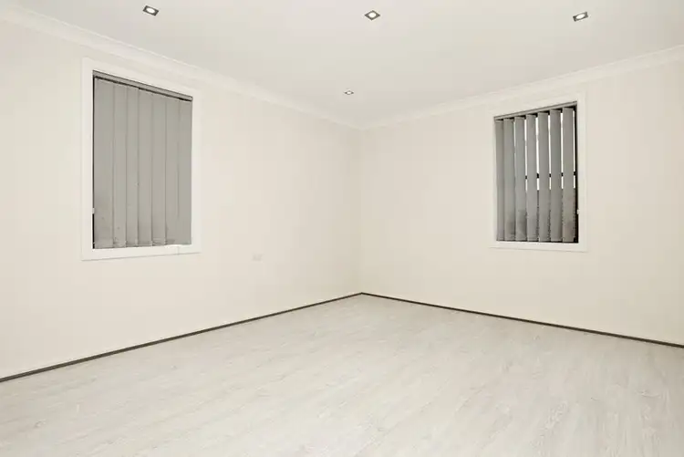 Fifth view of Homely house listing, 298 Luxford Road, Lethbridge Park NSW 2770