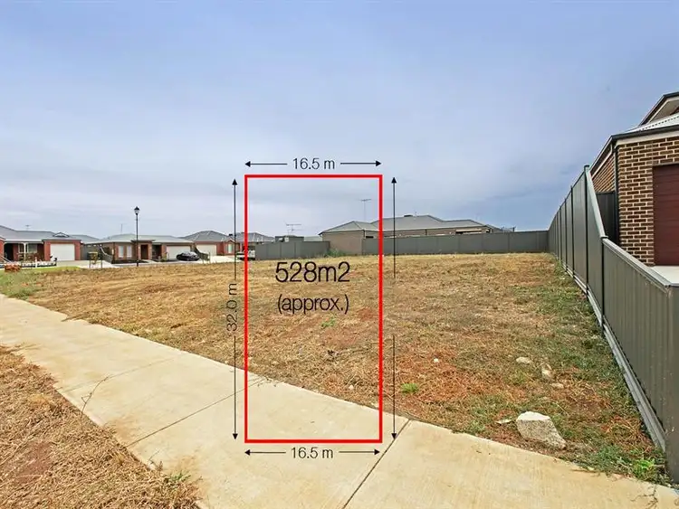 104 Canterbury Road West, Lara VIC 3212