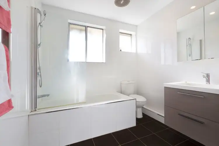 Seventh view of Homely unit listing, 3/18 Broadway, Bonbeach VIC 3196