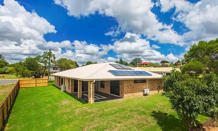 1 Rose Street, Yamanto QLD 4305