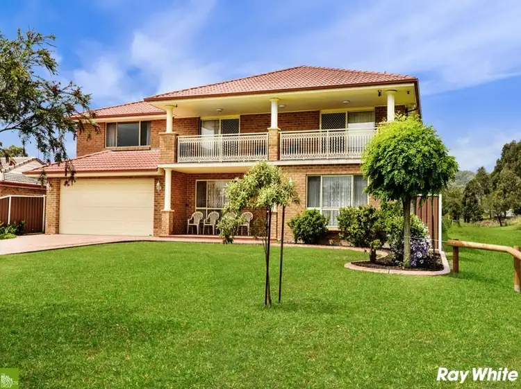 15 Featherwood Place, Albion Park Rail NSW 2527