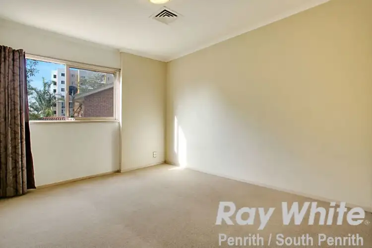 Sixth view of Homely unit listing, 1/4 De Vilnits Parade, Penrith NSW 2750