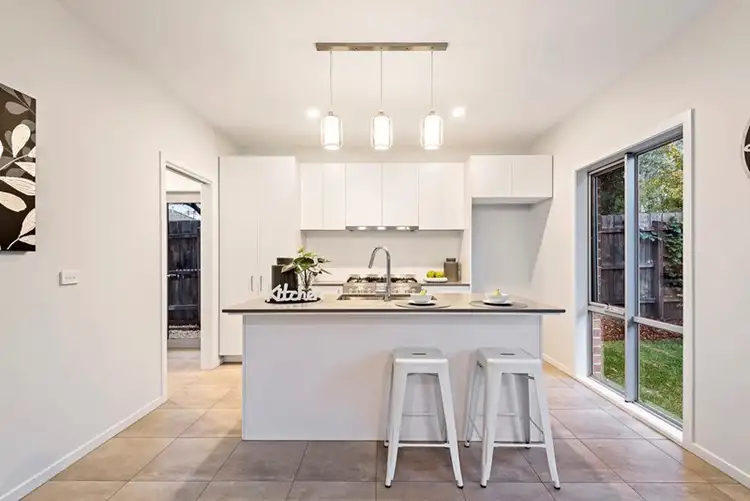 Fourth view of Homely house listing, 2/77 Burlington Street, Oakleigh VIC 3166