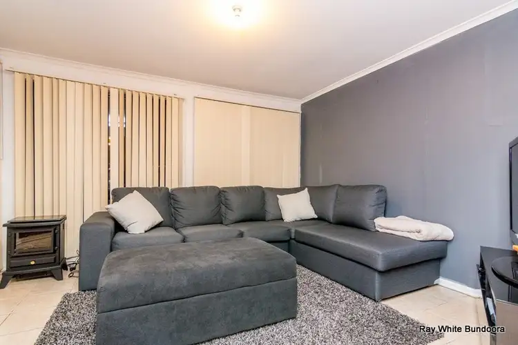 Fifth view of Homely house listing, 17 Samuel Court, Bundoora VIC 3083