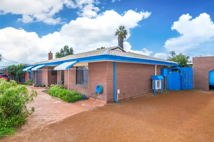 Second view of Homely house listing, 10 Logan Place, Spalding WA 6530