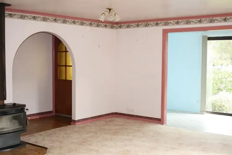 Second view of Homely house listing, 87 Hunter, Glen Innes NSW 2370