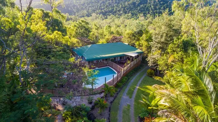 317 Sugarloaf Road, Sugarloaf QLD 4800