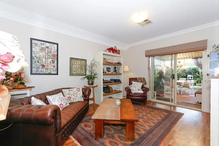 9 Johnson Avenue, Guildford WA 6055