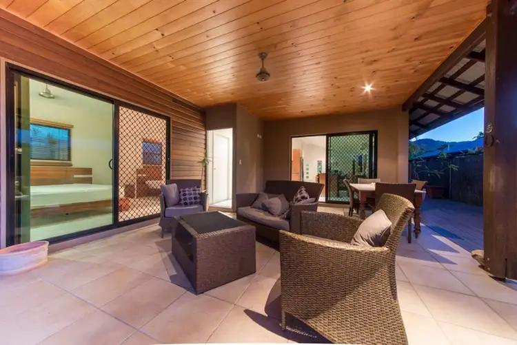 99 Abell Road, Cannonvale QLD 4802