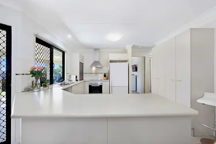 Sixth view of Homely house listing, 20 Newbury Drive, Mount Low QLD 4818