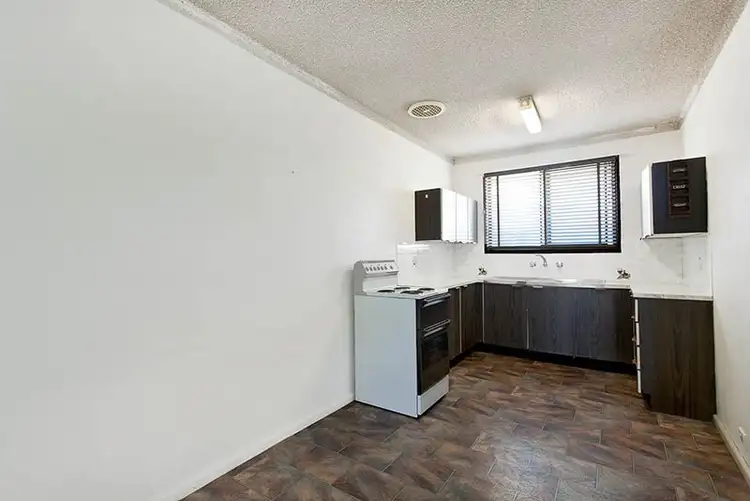 Fifth view of Homely block of units listing, 5 Addison Avenue, Lake Illawarra NSW 2528