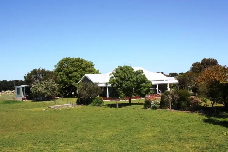 888 Worndoo-Dundonnell, Woorndoo VIC 3272