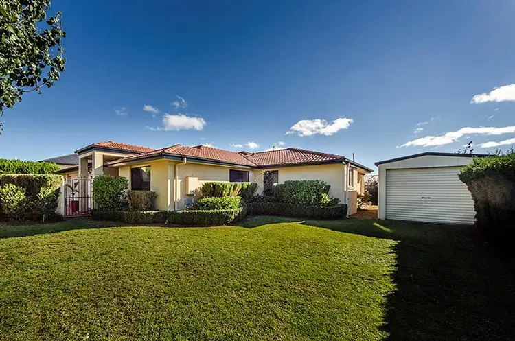 5 Fadden Crescent, Middle Ridge QLD 4350