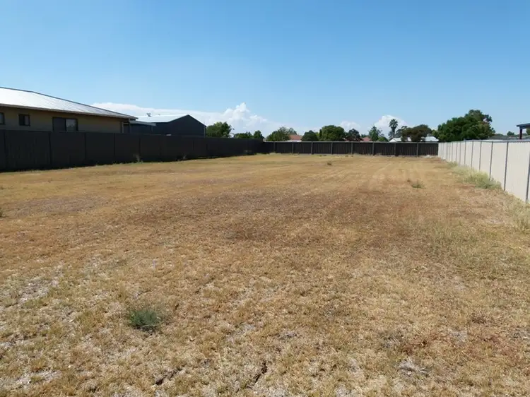 77 York Street, Forbes NSW 2871