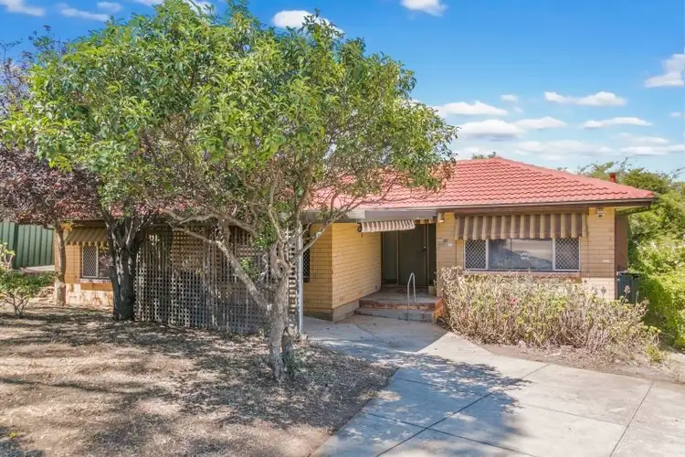 31 Murrell Road, Para Hills SA 5096