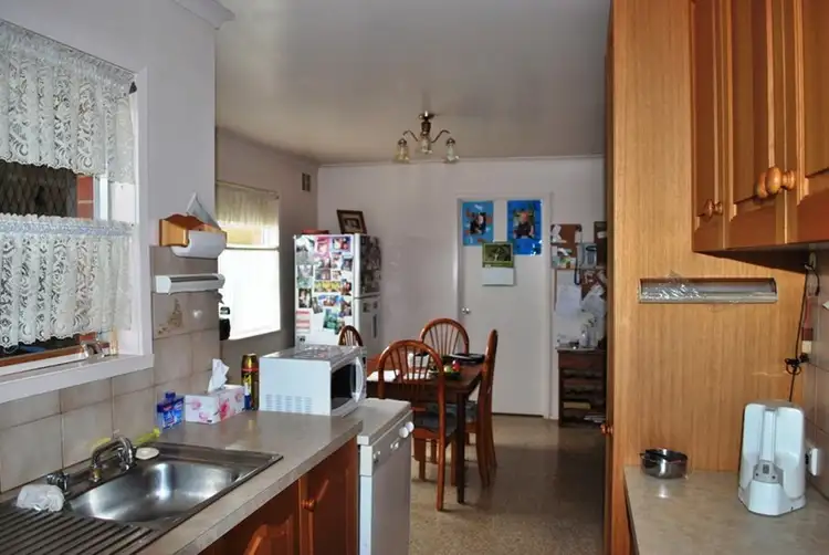 Seventh view of Homely house listing, 14 Rangeview Drive, Myrtleford VIC 3737