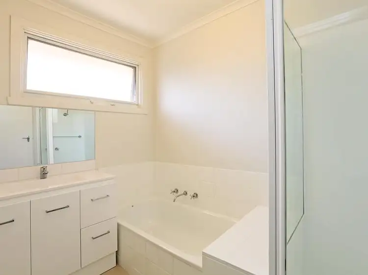 Fifth view of Homely unit listing, 9/8 Ballater Avenue, Newtown VIC 3220