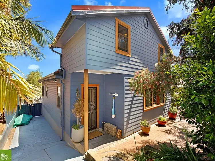 5 Gundarun Street, West Wollongong NSW 2500