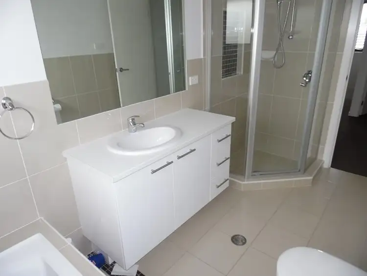 Sixth view of Homely house listing, 7 McIntyre Circuit, Middleton Grange NSW 2171