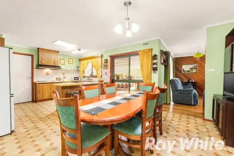Fourth view of Homely house listing, 3 Napoli Close, Bundoora VIC 3083