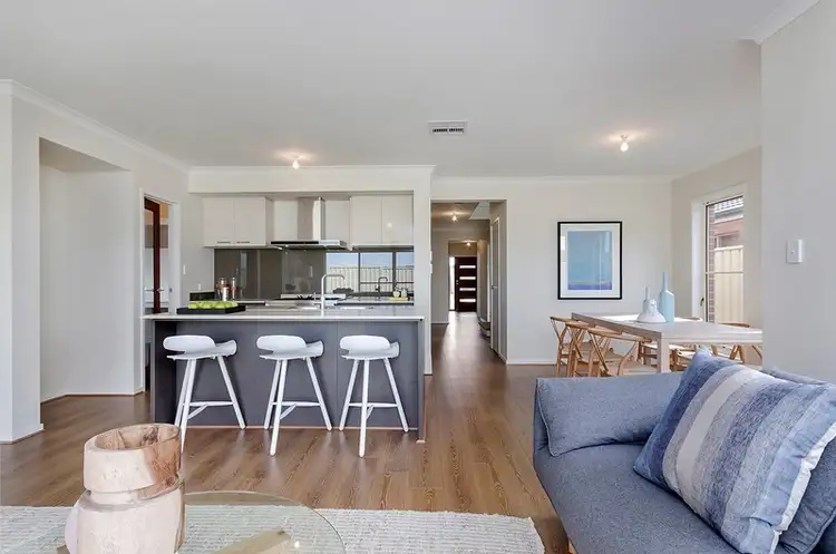Second view of Homely house listing, 5 Eldorado Street, Munno Para West SA 5115
