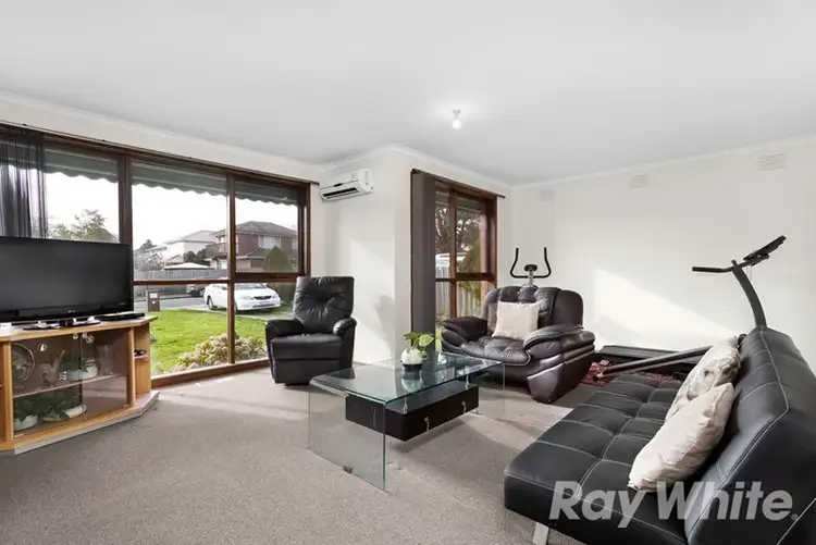 Second view of Homely house listing, 5 Pamela Court, Scoresby VIC 3179