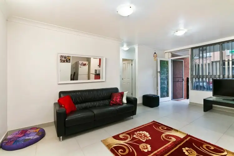 4/24 Barber Avenue, Eastlakes NSW 2018