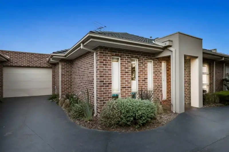 Main view of Homely unit listing, 3/5 Wood Street, Mornington VIC 3931