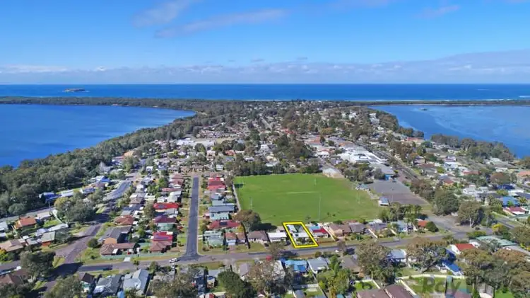 Second view of Homely house listing, 8 Kalani Street, Budgewoi NSW 2262