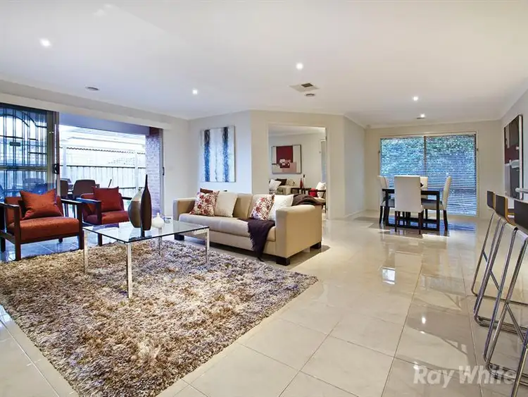 Sixth view of Homely house listing, 2 Wootoona Court, Mulgrave VIC 3170