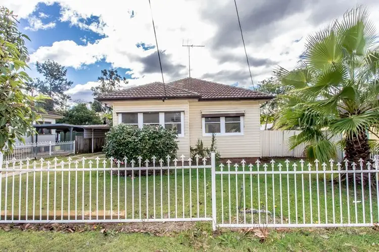 25 Edmondson Avenue, St Marys NSW 2760