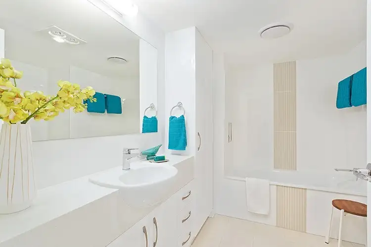 Sixth view of Homely unit listing, 4/110 Akonna Street, Wynnum QLD 4178