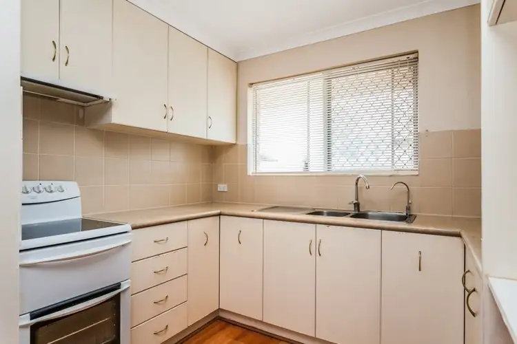 Sixth view of Homely house listing, 12 Wilfred Court, Thornlie WA 6108
