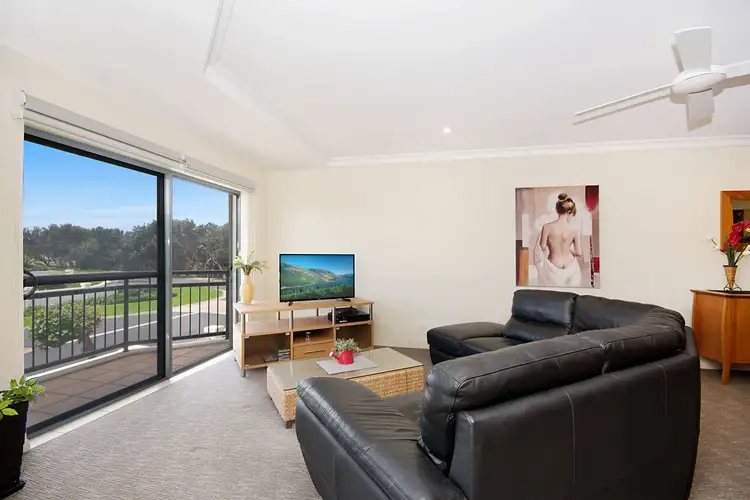 5/20-21 Pacific Parade, Yamba NSW 2464