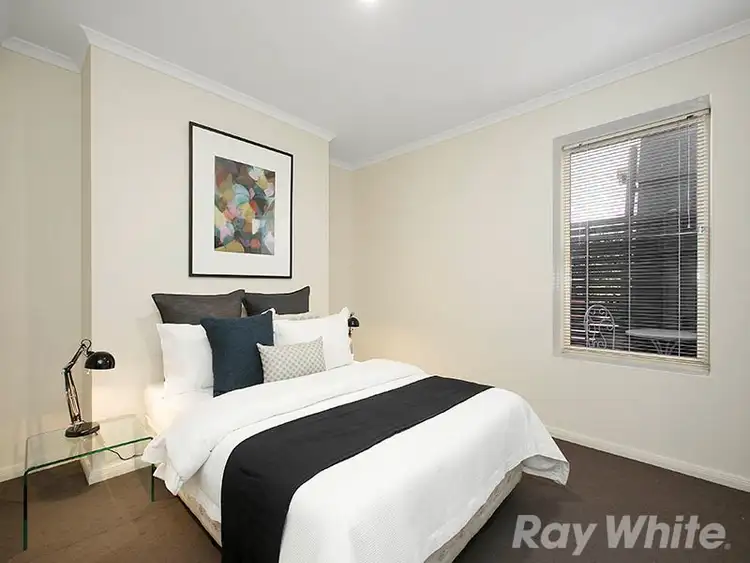 Fifth view of Homely apartment listing, 8/170 St kilda Road, St Kilda VIC 3182