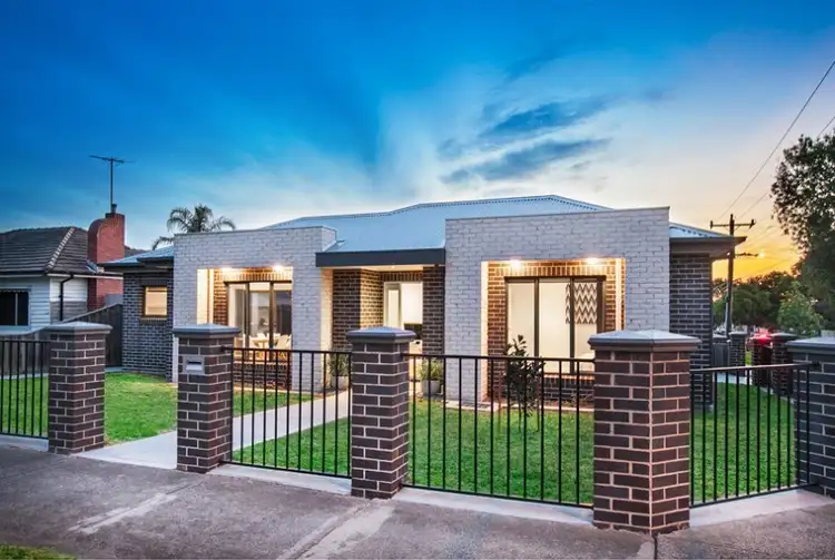 17 Whitby Street, Reservoir VIC 3073