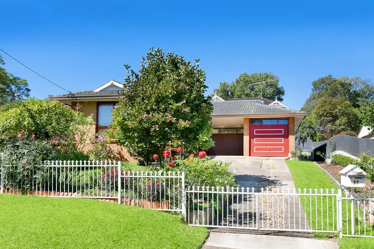 37 Hinemoa Avenue, Normanhurst NSW 2076