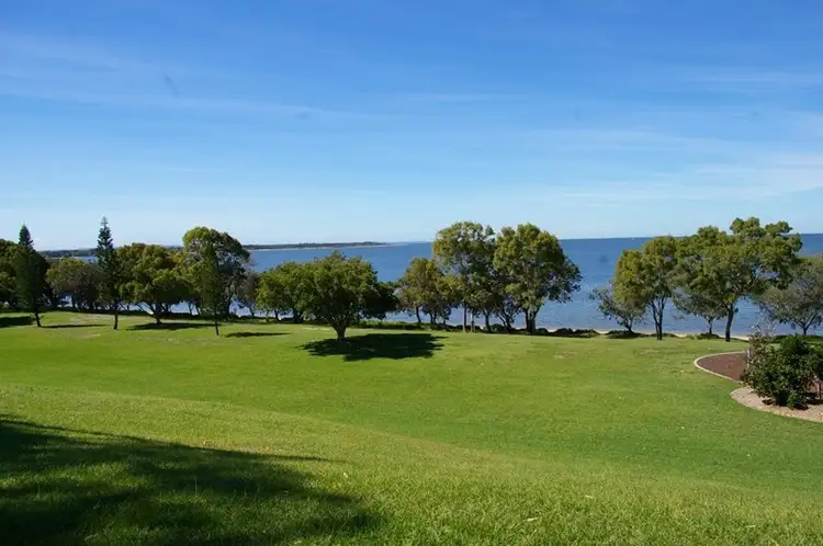 87 Bestmann Road, Sandstone Point QLD 4511