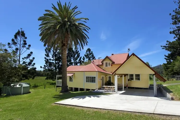 249a North Island Loop Road