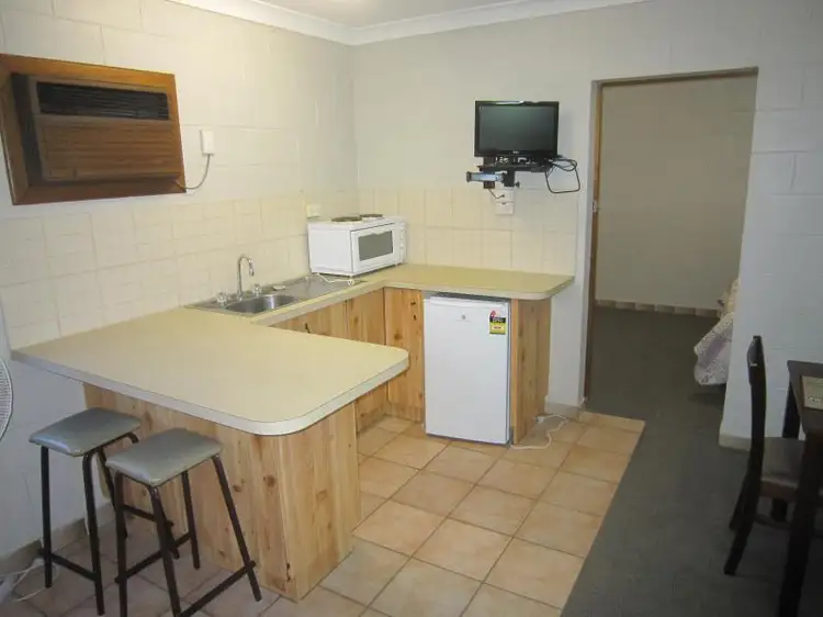 Fourth view of Homely unit listing, 3/35-37 Bruce Highway, Edmonton QLD 4869